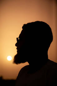 <em>Luis R.</em>